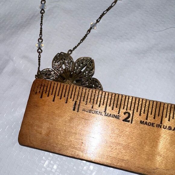 Liz Palacios SF Crystal and Enamel Flower Antiqued Brass Necklace Size 18” - Picture 7 of 10